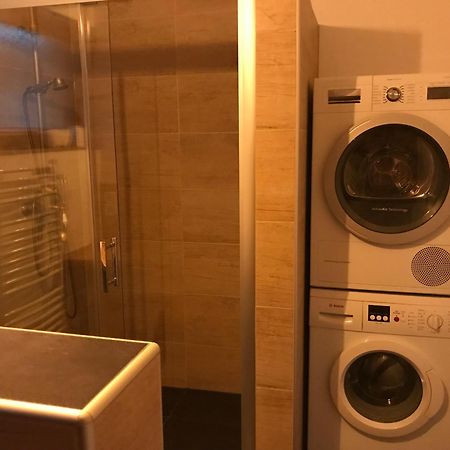 Willkommen Im Casa Felice, Der Wohlfuehl Oase Mit Balkon, 4 Betten Und Homeoffice Platz Aidlingen Luaran gambar