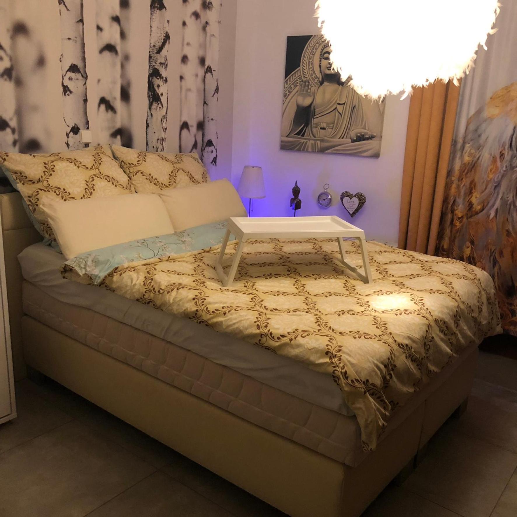 Willkommen Im Casa Felice, Der Wohlfuehl Oase Mit Balkon, 4 Betten Und Homeoffice Platz Aidlingen Luaran gambar
